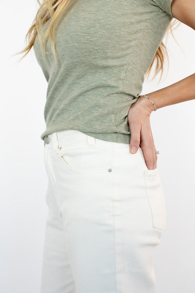 Avery Cropped Jeans In Ivory