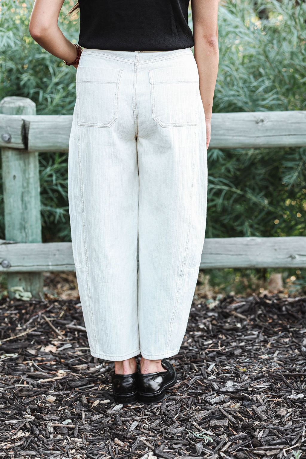 Jo Textured Barrel Jeans