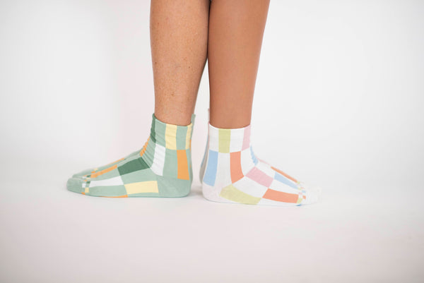 Women's White Stripe Socks