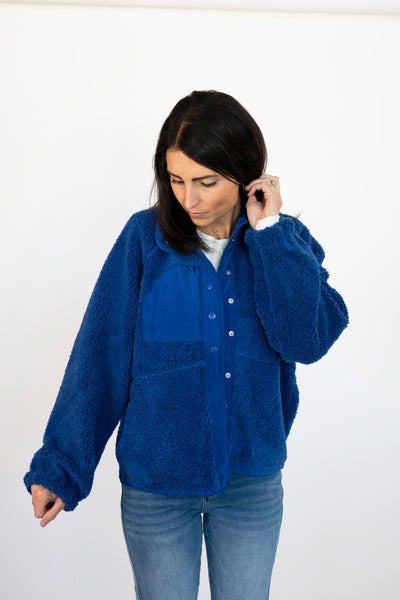 Eliza Sherpa Jacket in Royal Blue