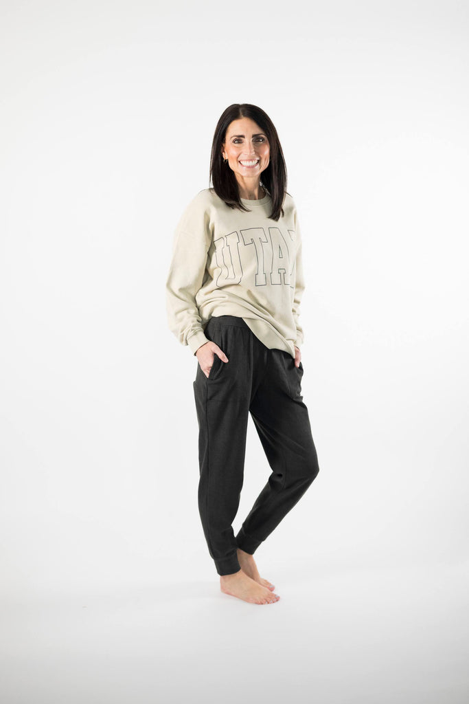 Crissy Jogger in Soft Black