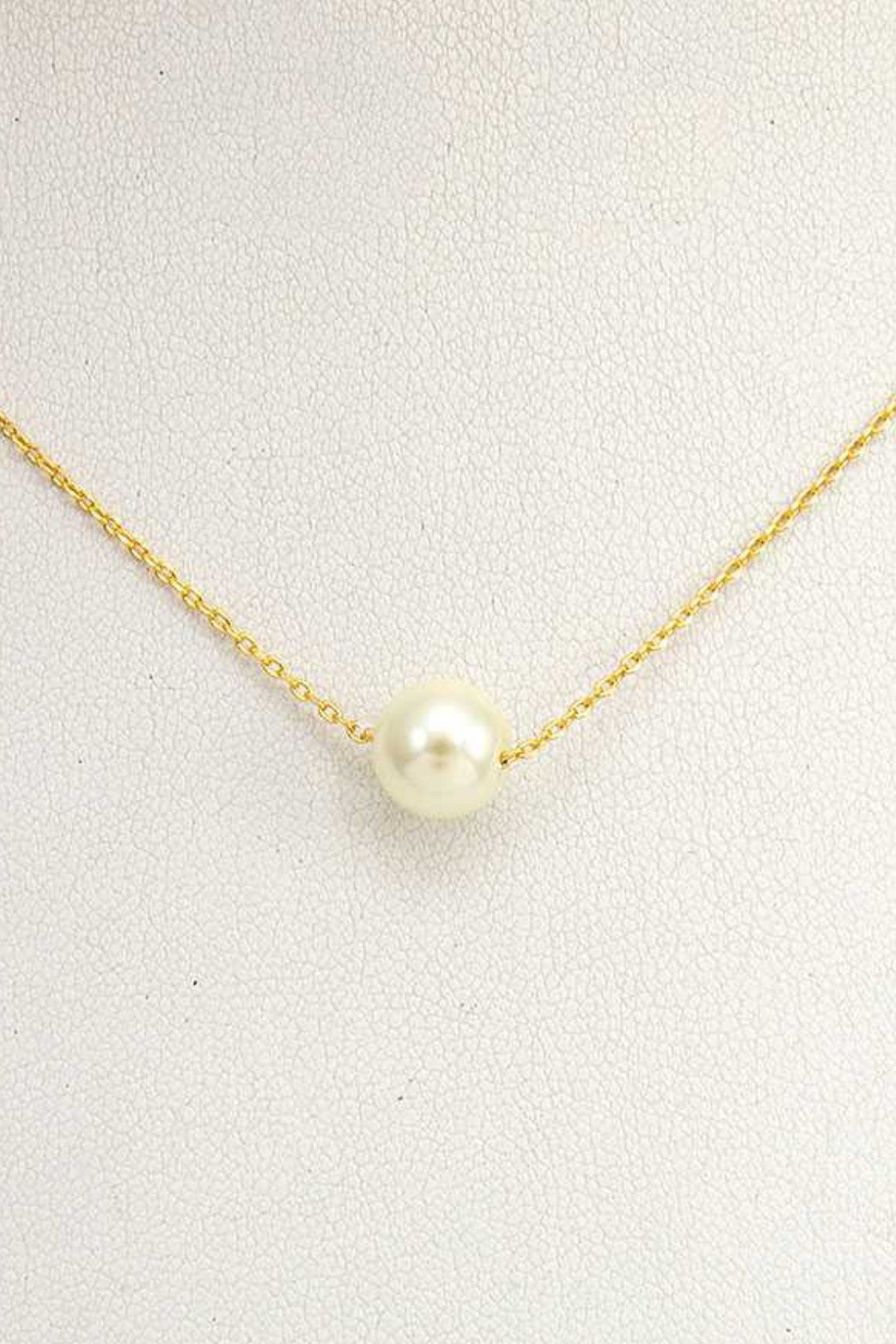 Gold Pearl Necklace