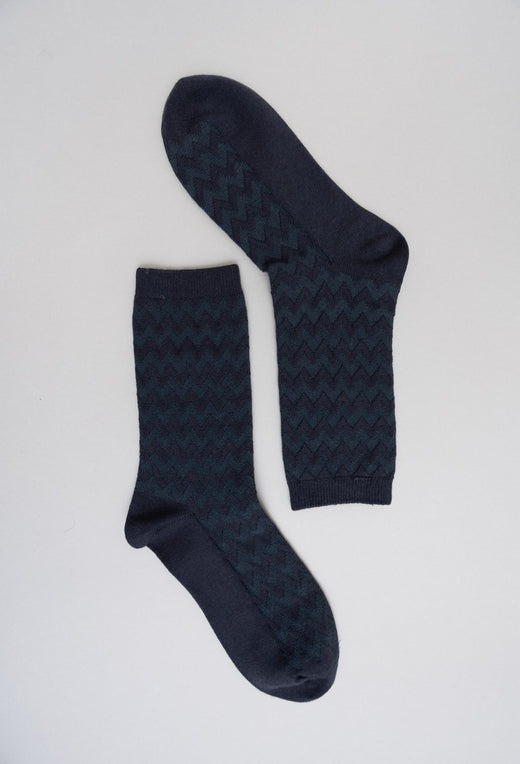 Zig Zag Socks in Navy — Brooklyn Blush, Draper Utah