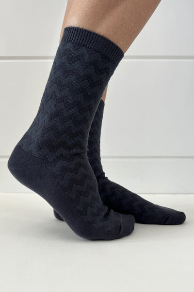 Zig Zag Socks in Navy