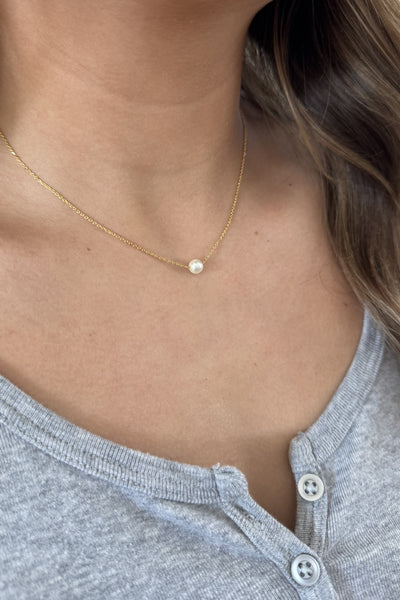 Gold Pearl Necklace
