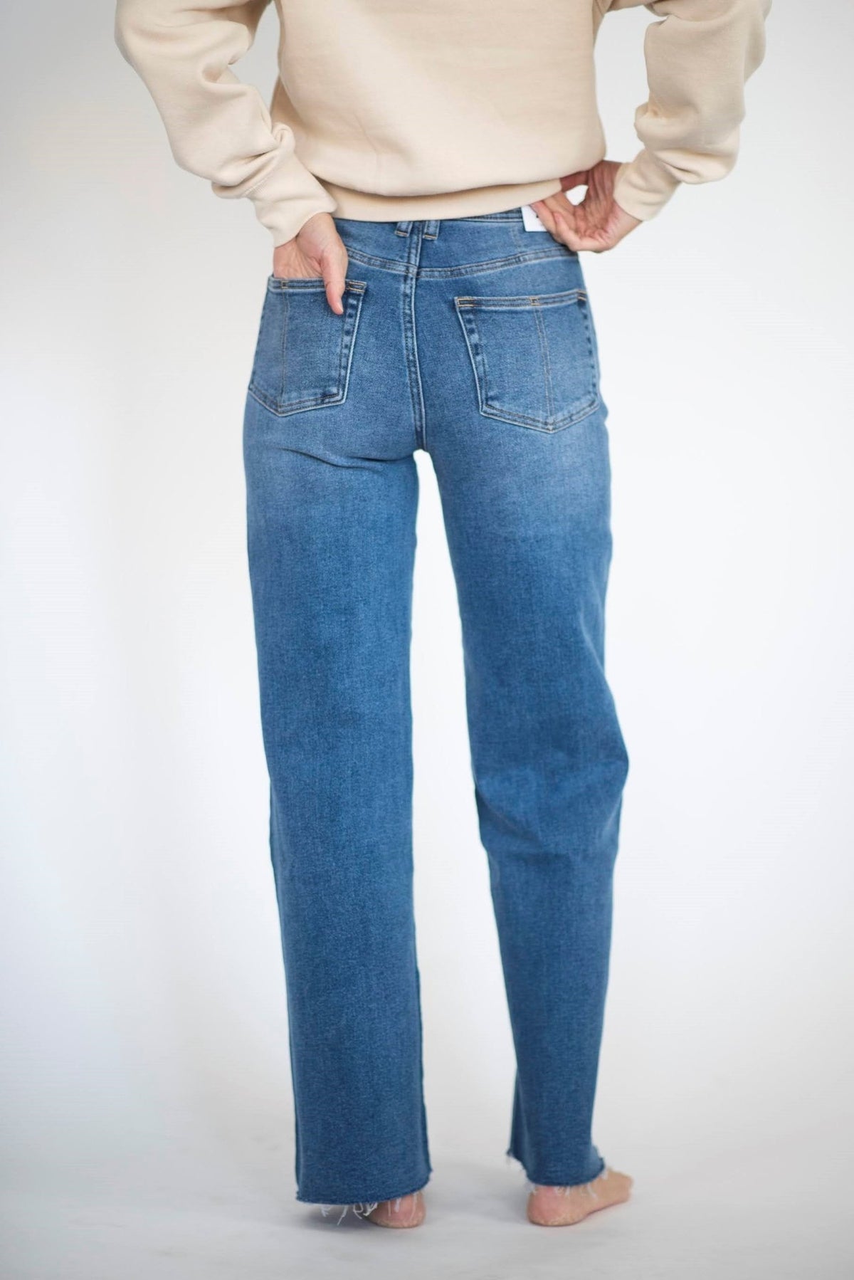 Larisa Wide Leg Jeans