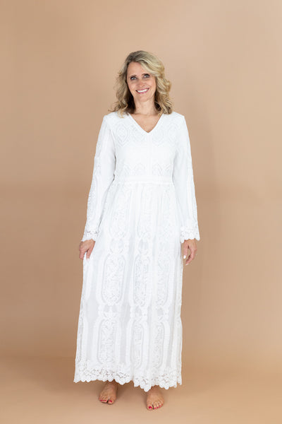 Memselle Embroidered Temple Dress