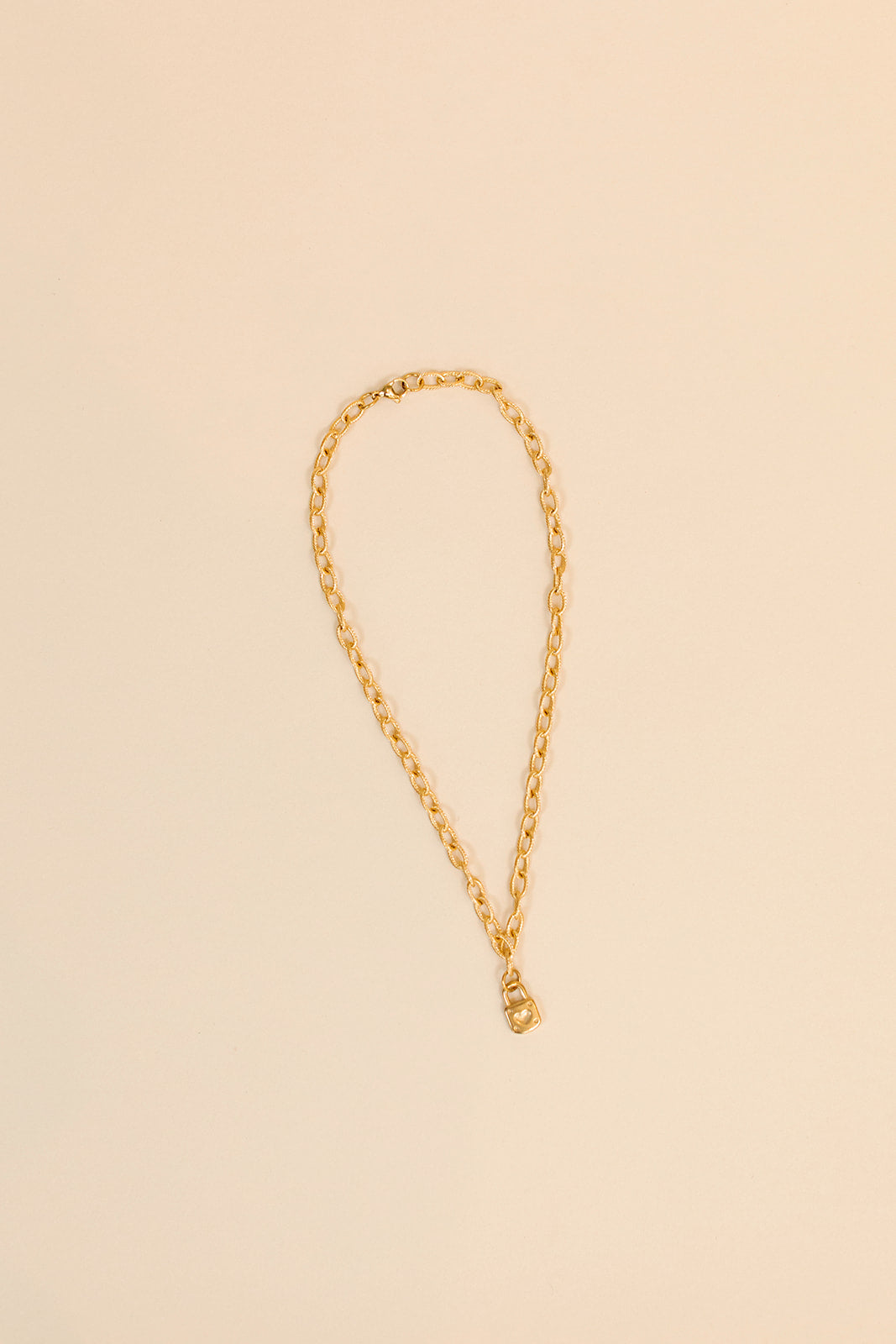 Chain necklace with Lock