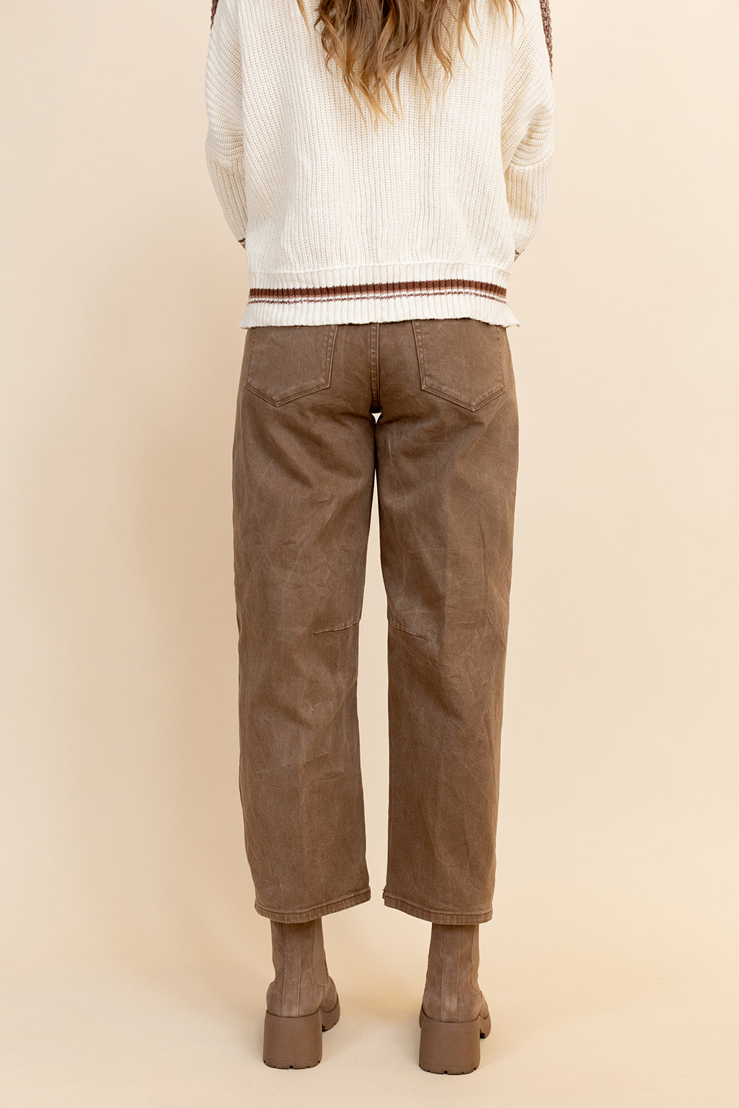Ensley High Rise Barrell Jean in Coffee