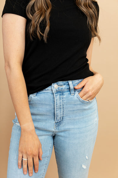 Tera Top in Black