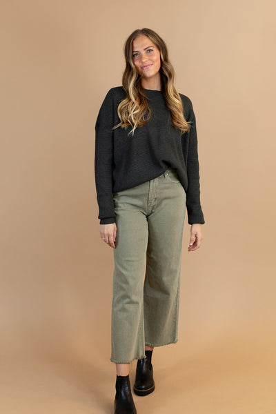 Avery Cropped Jeans In Olive