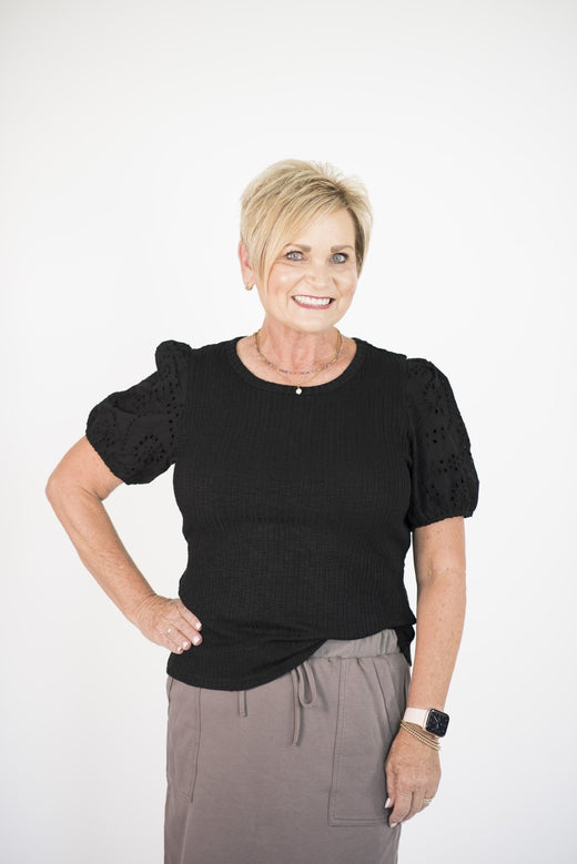 Bailey Eyelet Sleeve Top in Black — Brooklyn Blush women's boutique, Draper Utah