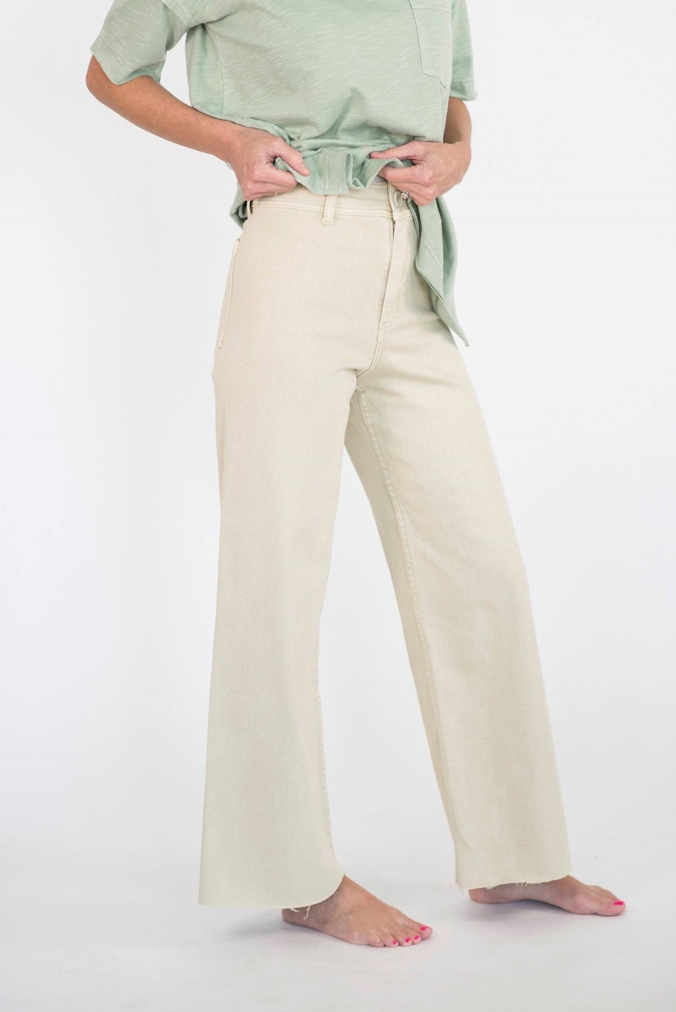 Julena Pants in Beige